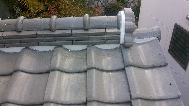 漆喰工事後　切妻